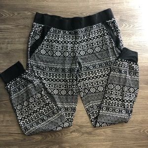 🎂No Boundaries Super Soft Joggers with Pockets